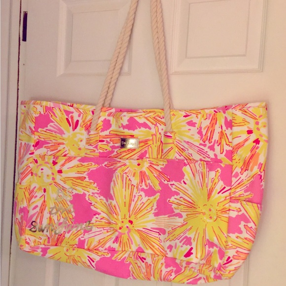 NWOT Lilly Pulitzer Be the Sunshine Extra Large Beach Bag - Picture 4 of 14